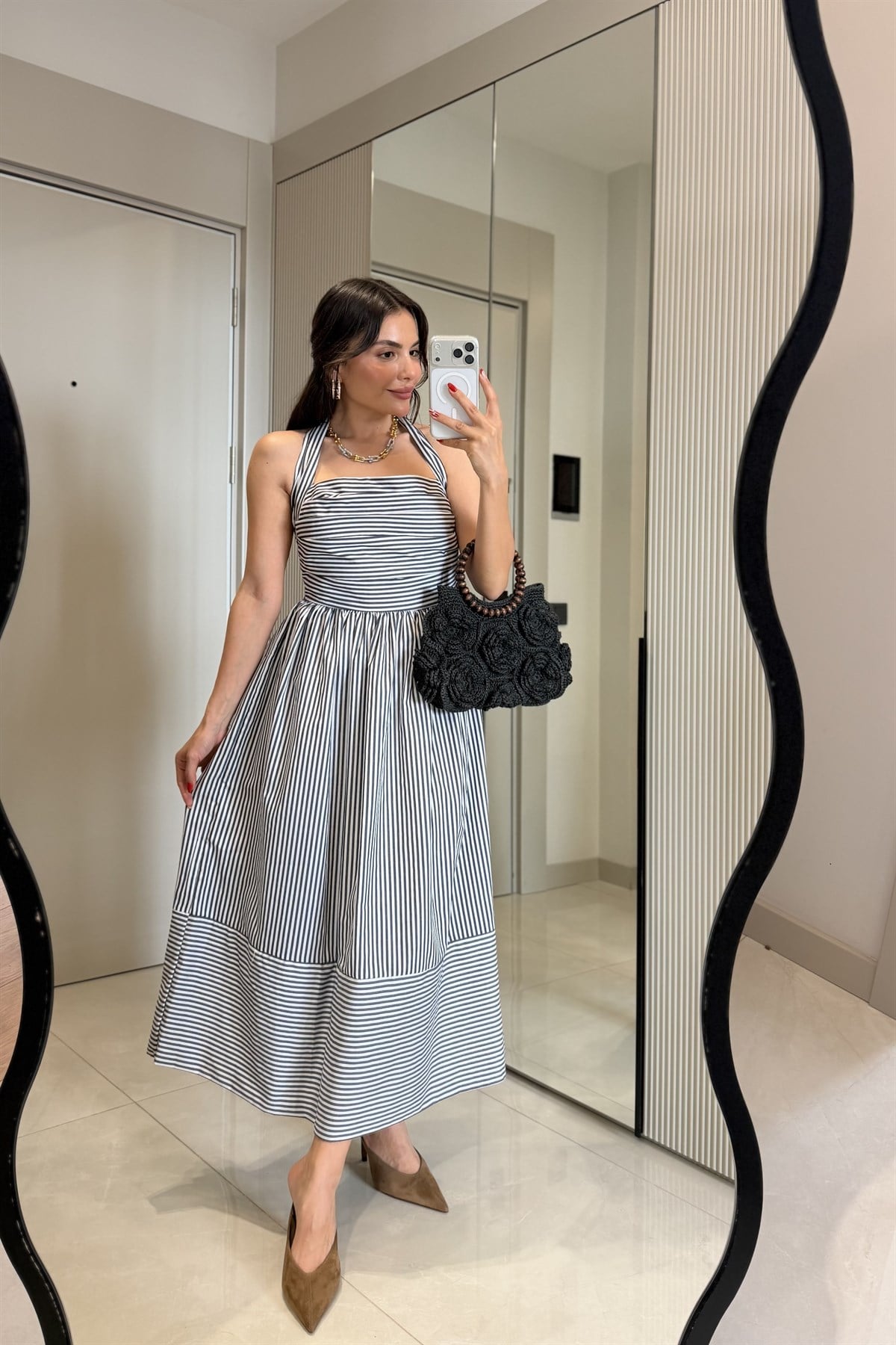 Valeska Siyah Çizgili Maxi Elbise