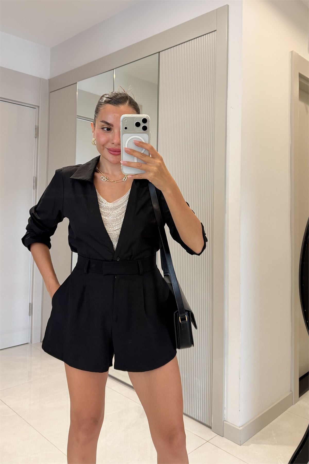 Vengo Siyah Boncuk Detaylı Tasarım Gömlek