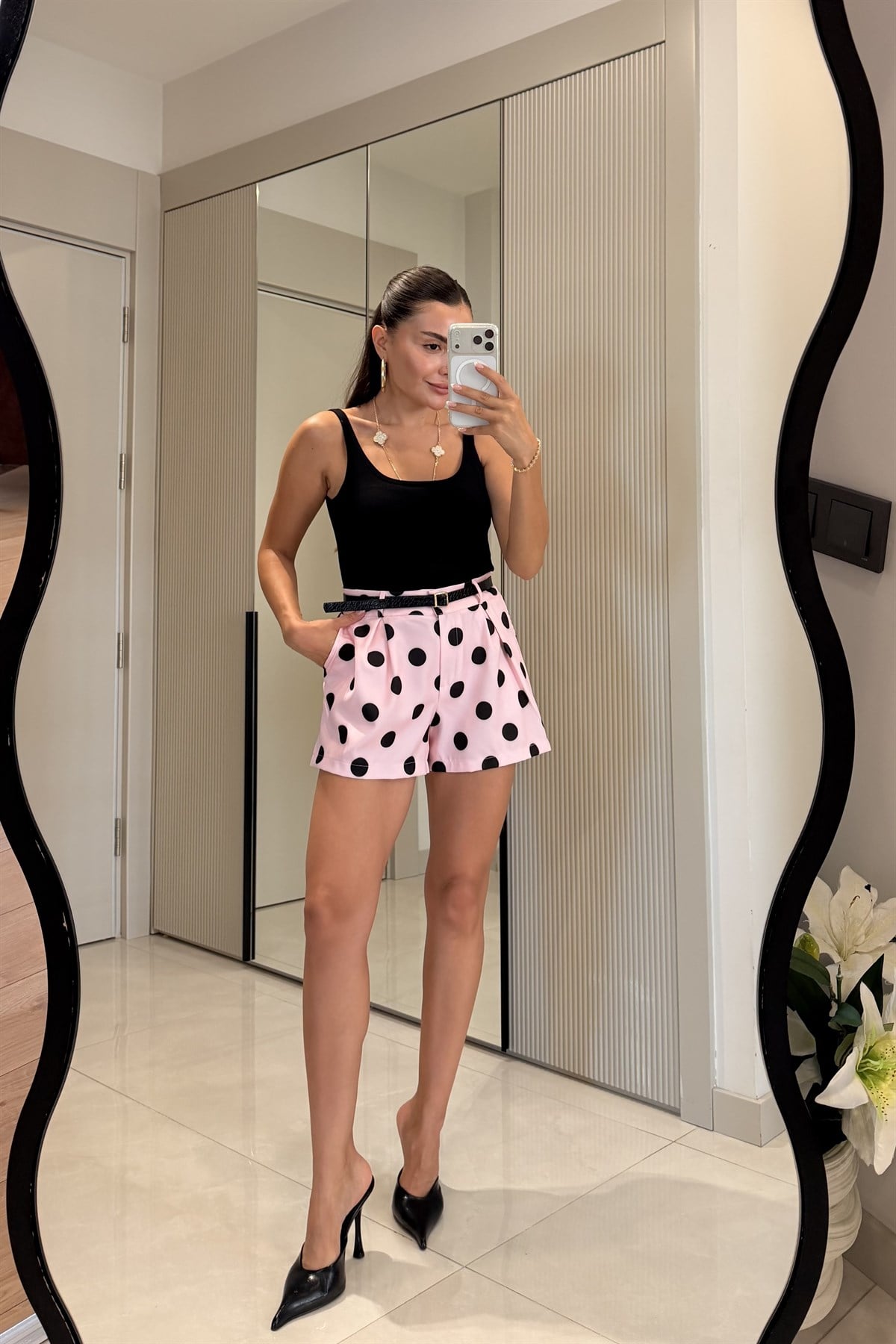 Venturi Pembe Kemerli Puantiye Desen Şort
