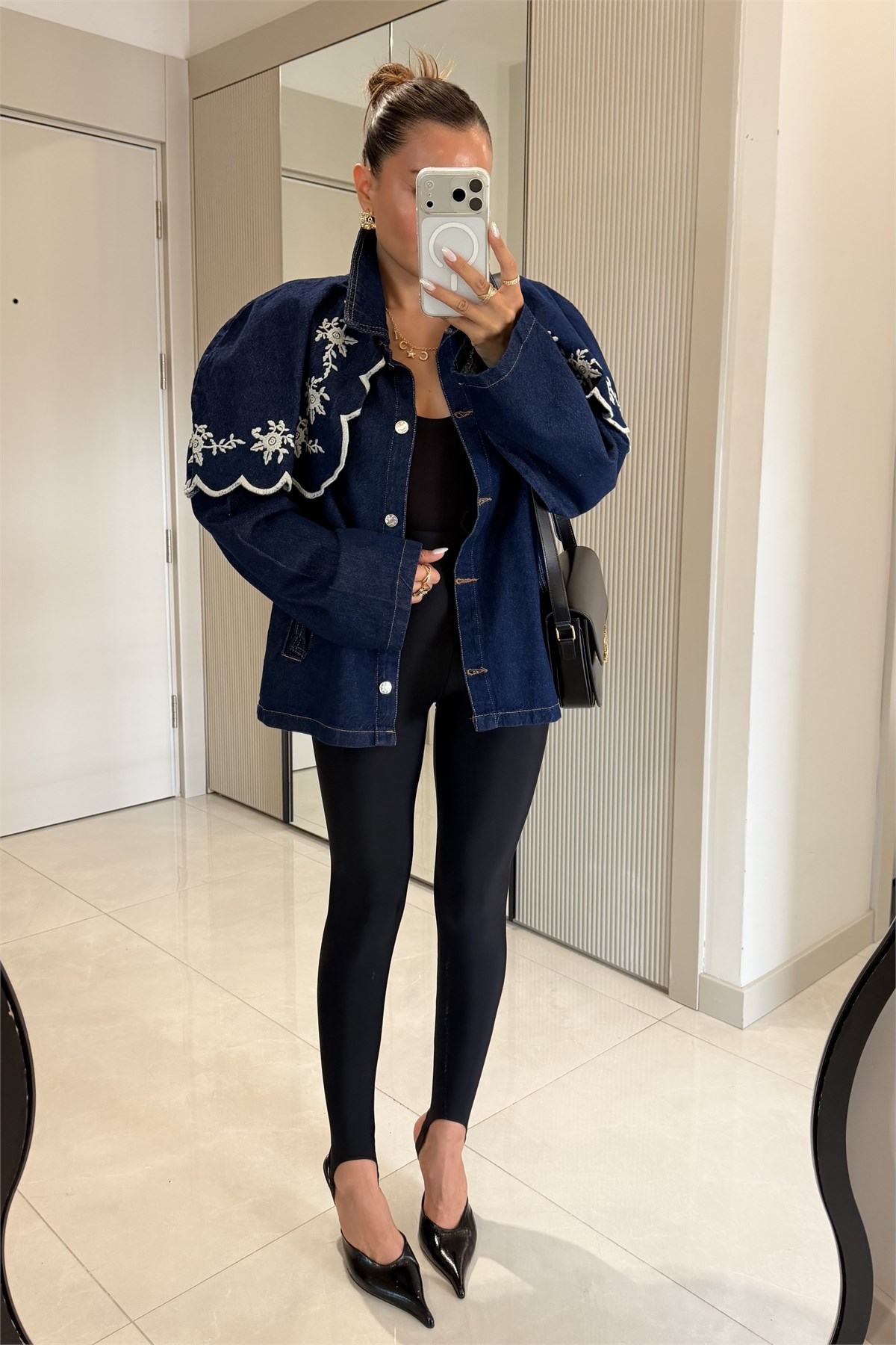 Veyora Darkblue Nakış Pelerinli Denim Ceket