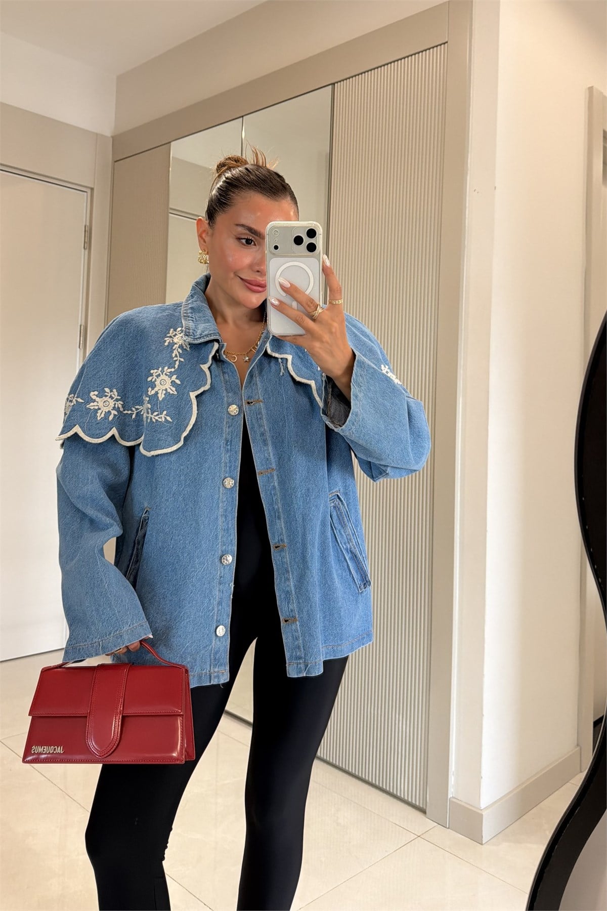 Veyora Midblue Nakış Pelerinli Denim Ceket
