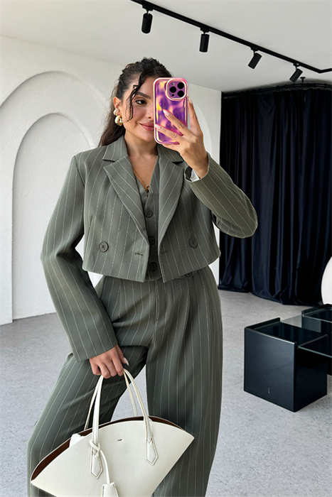 Viana haki çizgili mini crop ceket