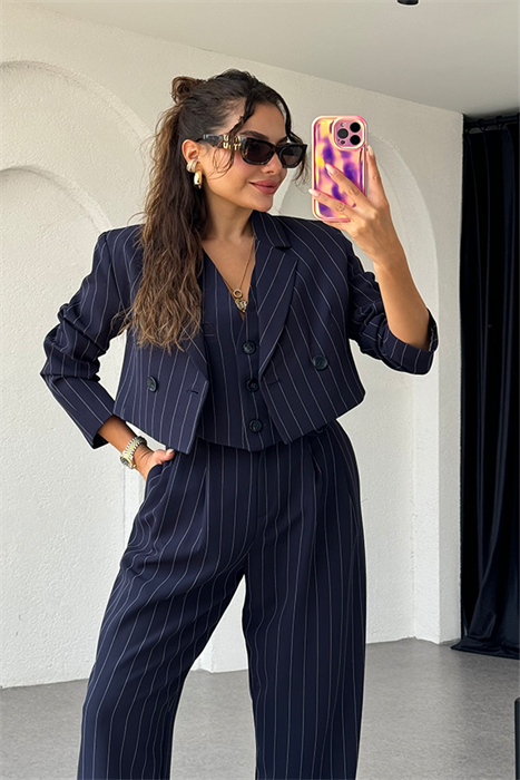 Viana lacivert çizgili mini crop ceket
