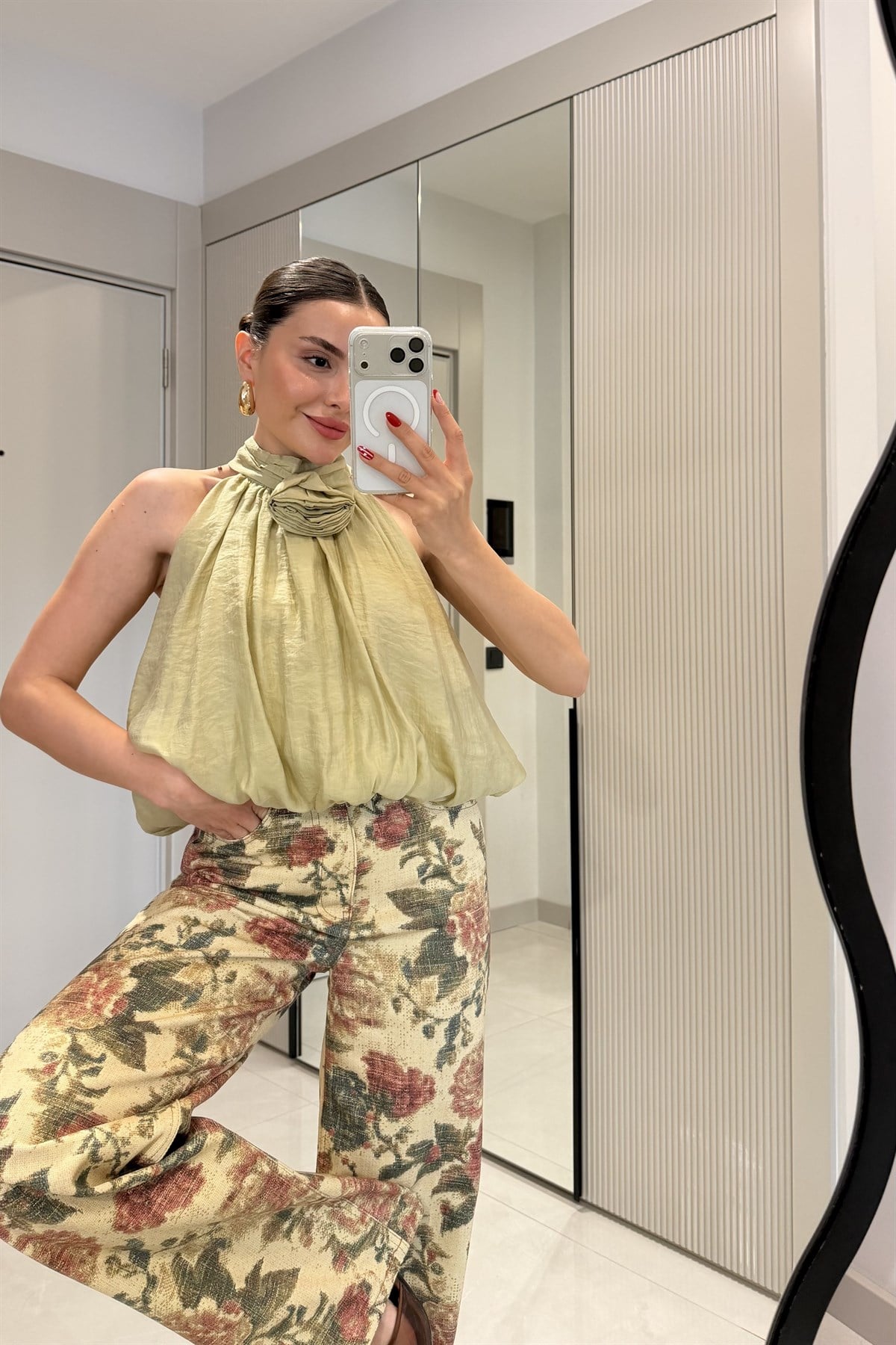 Vionce Yeşil Güllü Halter Yaka Bluz