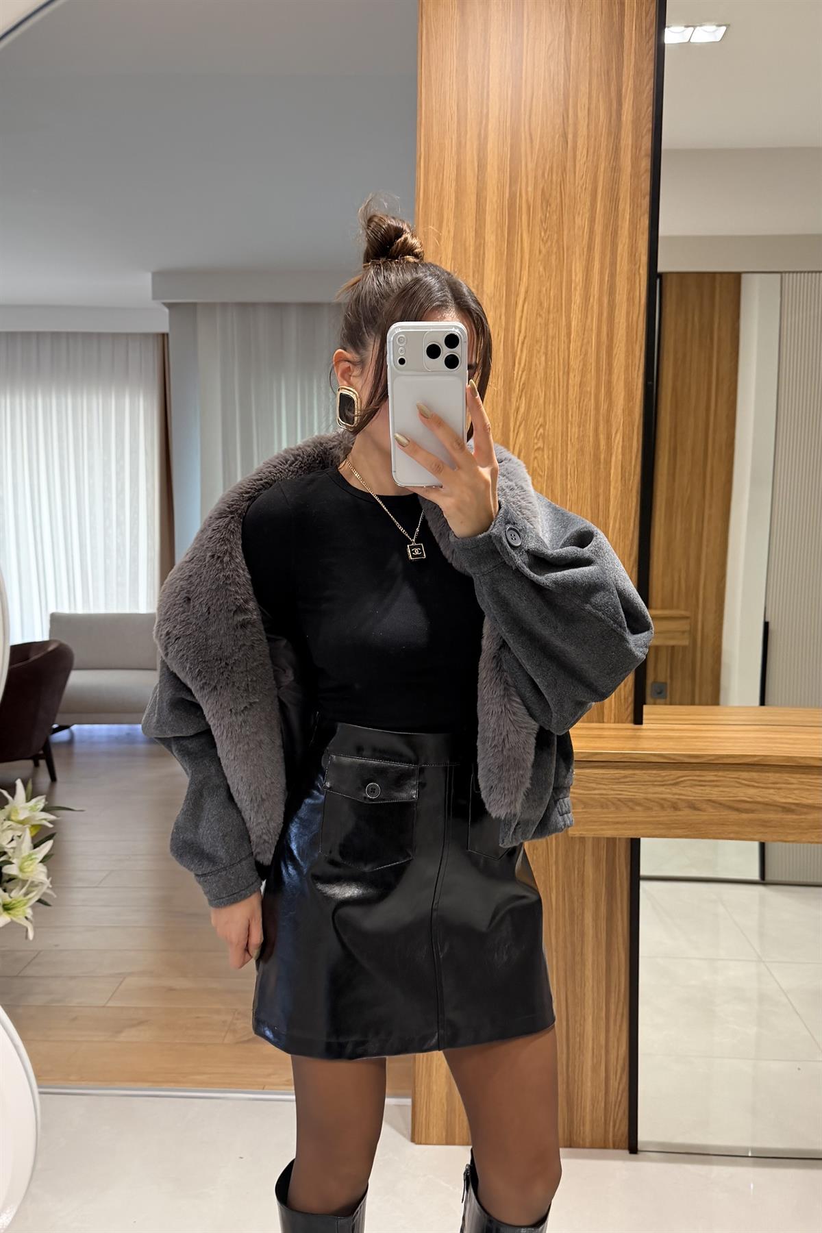 Visavi Siyah Rugan Etek