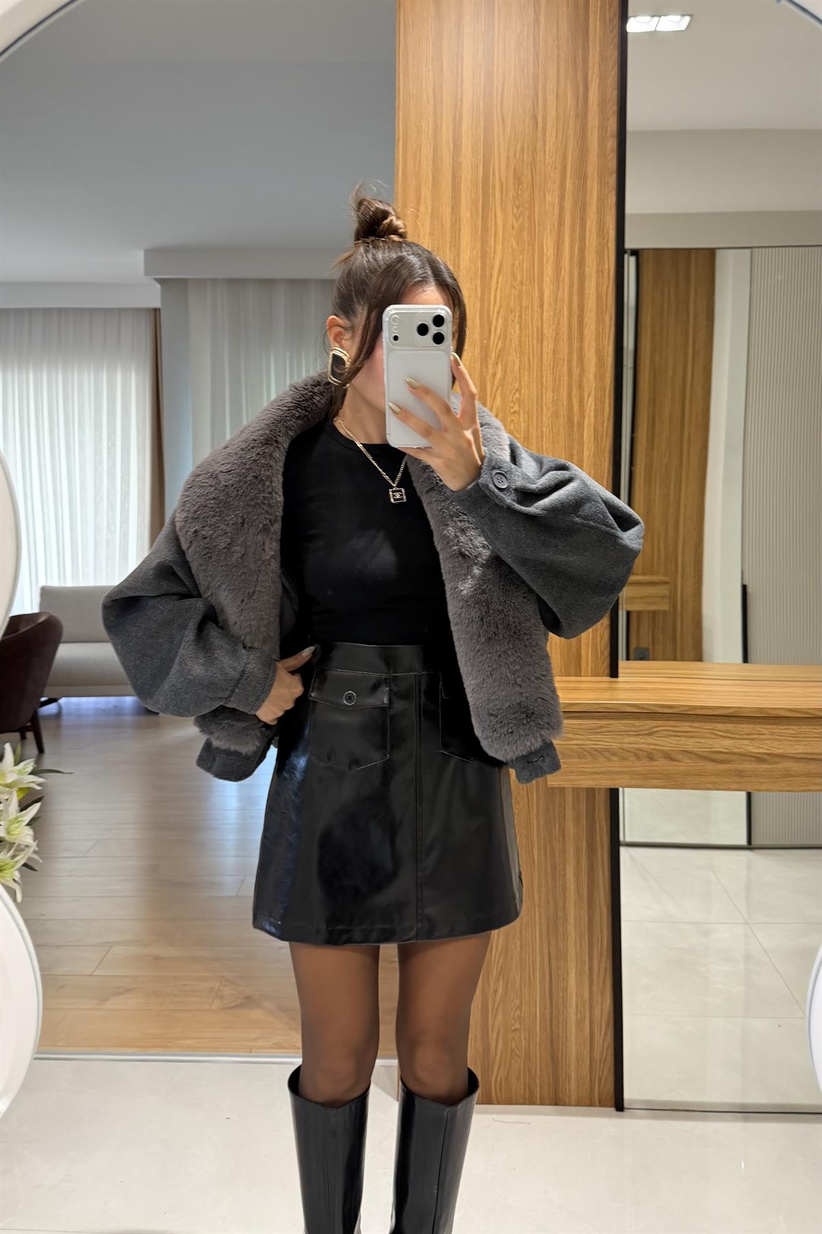 Visavi Siyah Rugan Etek