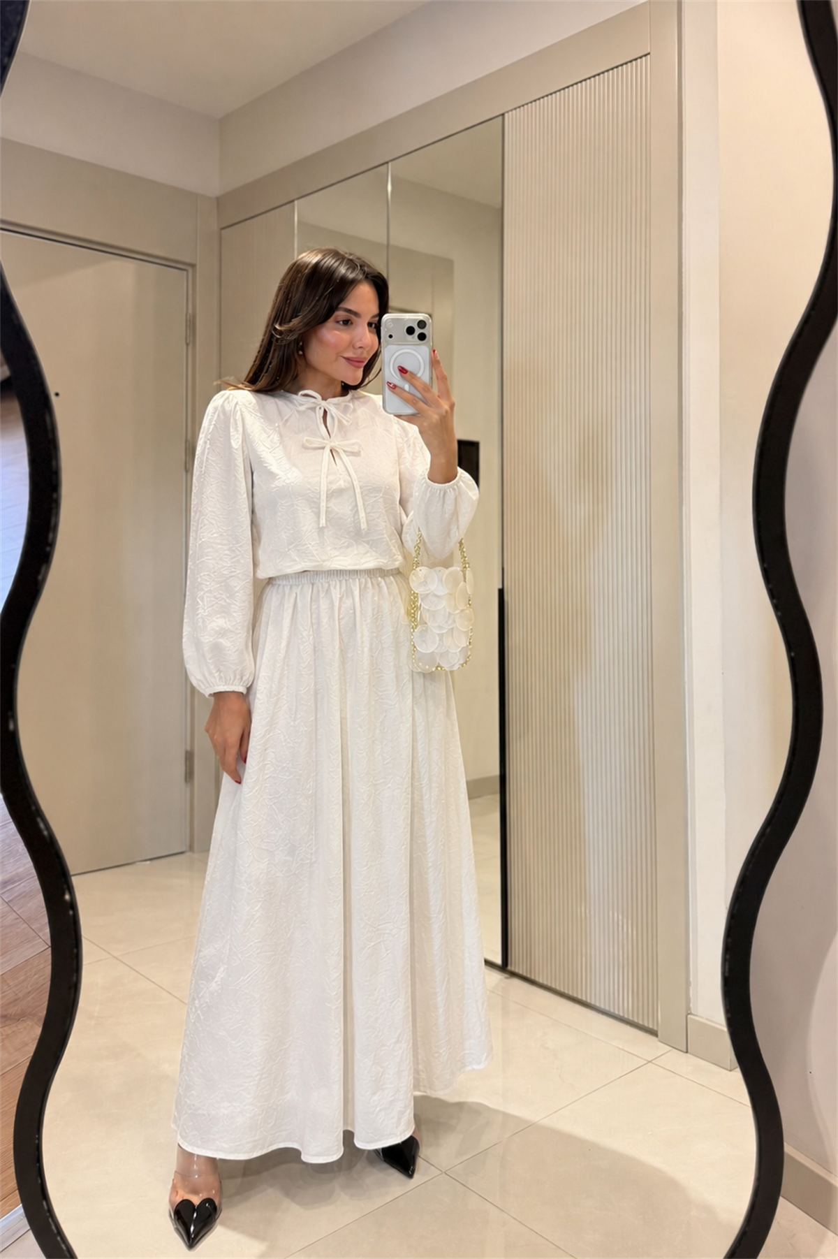 Vitale Beyaz Dokulu Etekli Takım