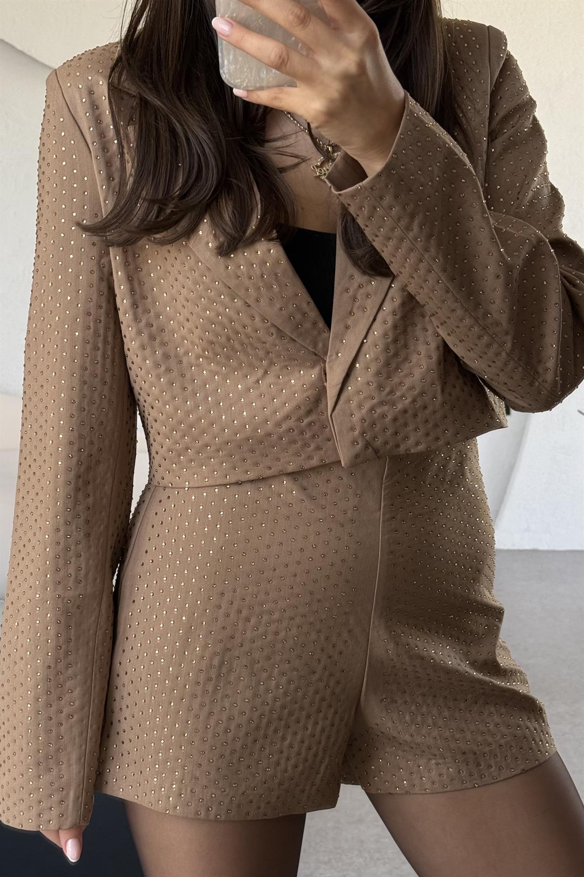 Vitaluxe Taşlı Camel Şortlu Takım