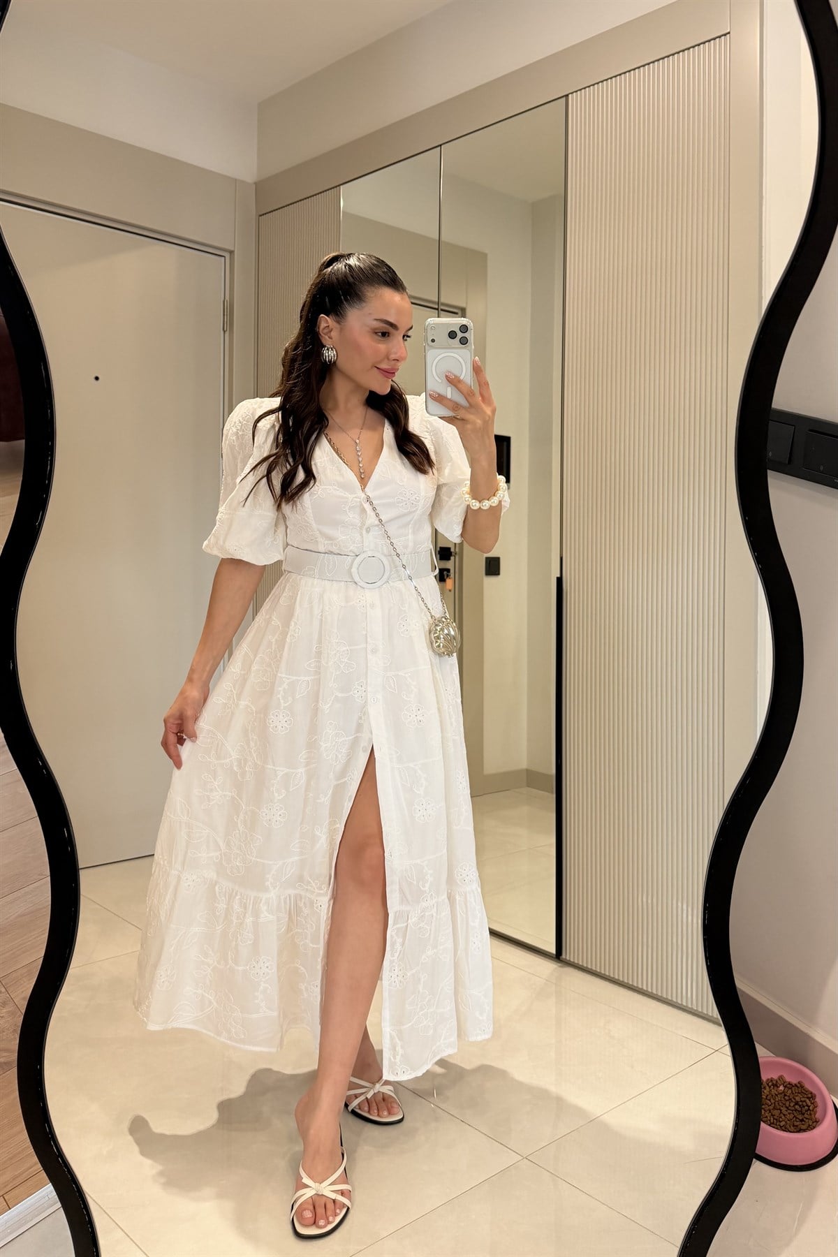 Vivielle Beyaz Fisto Kemerli Balon Kol Elbise