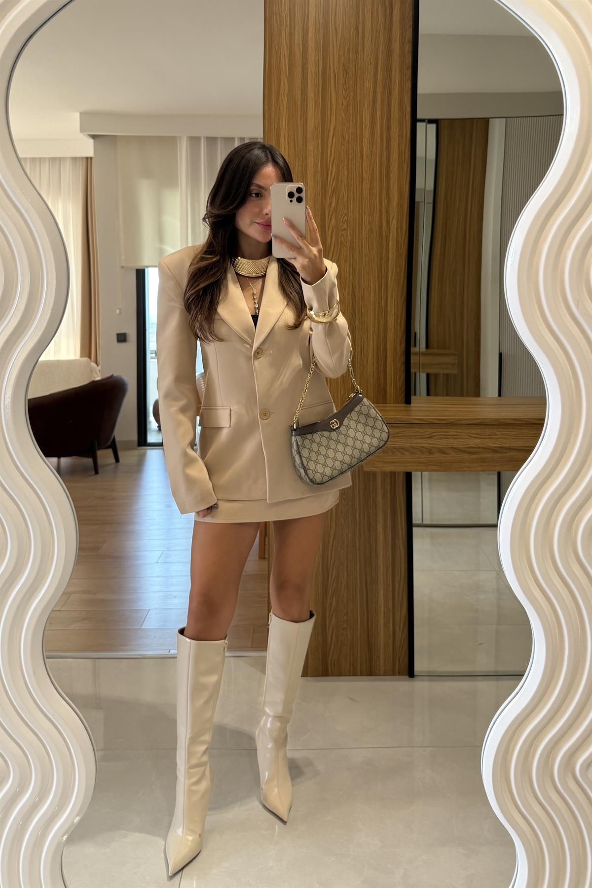 Viyanna Bej Etekli Premium Takım