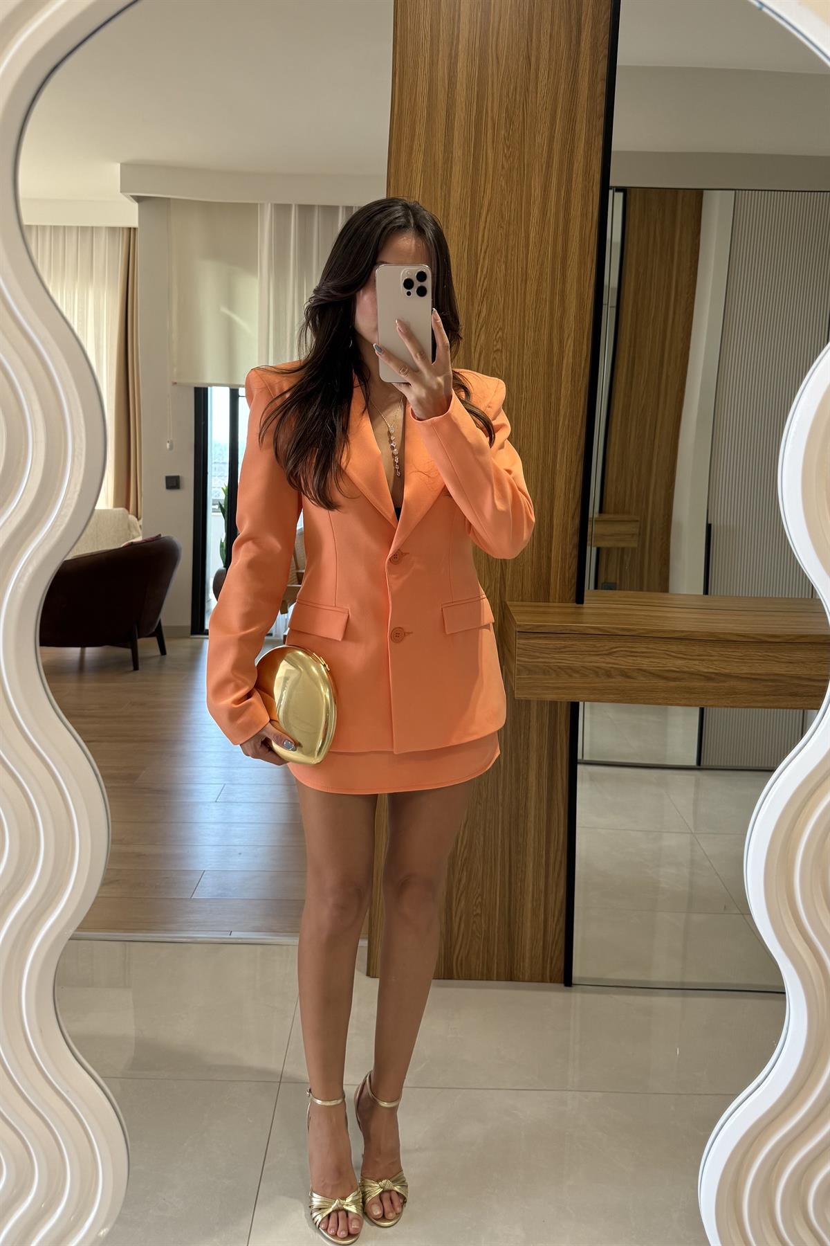 Viyanna Turuncu Etekli Premium Takım