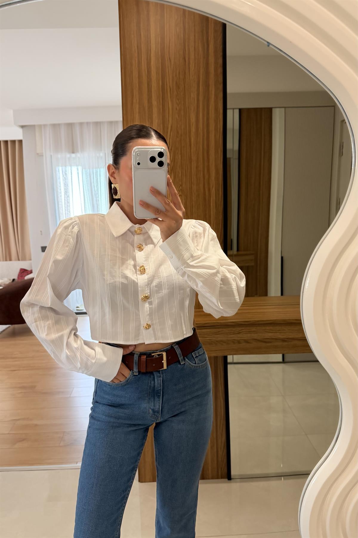Volkova Beyaz Gold Düğmeli Gömlek