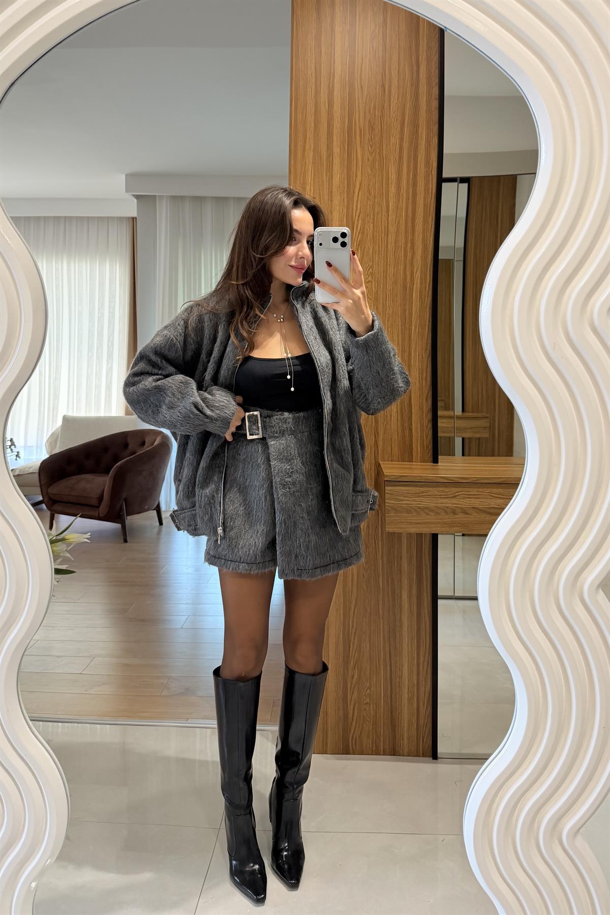 Vortex Antrasit Yumoş Dokulu Kaşe Şort Etek