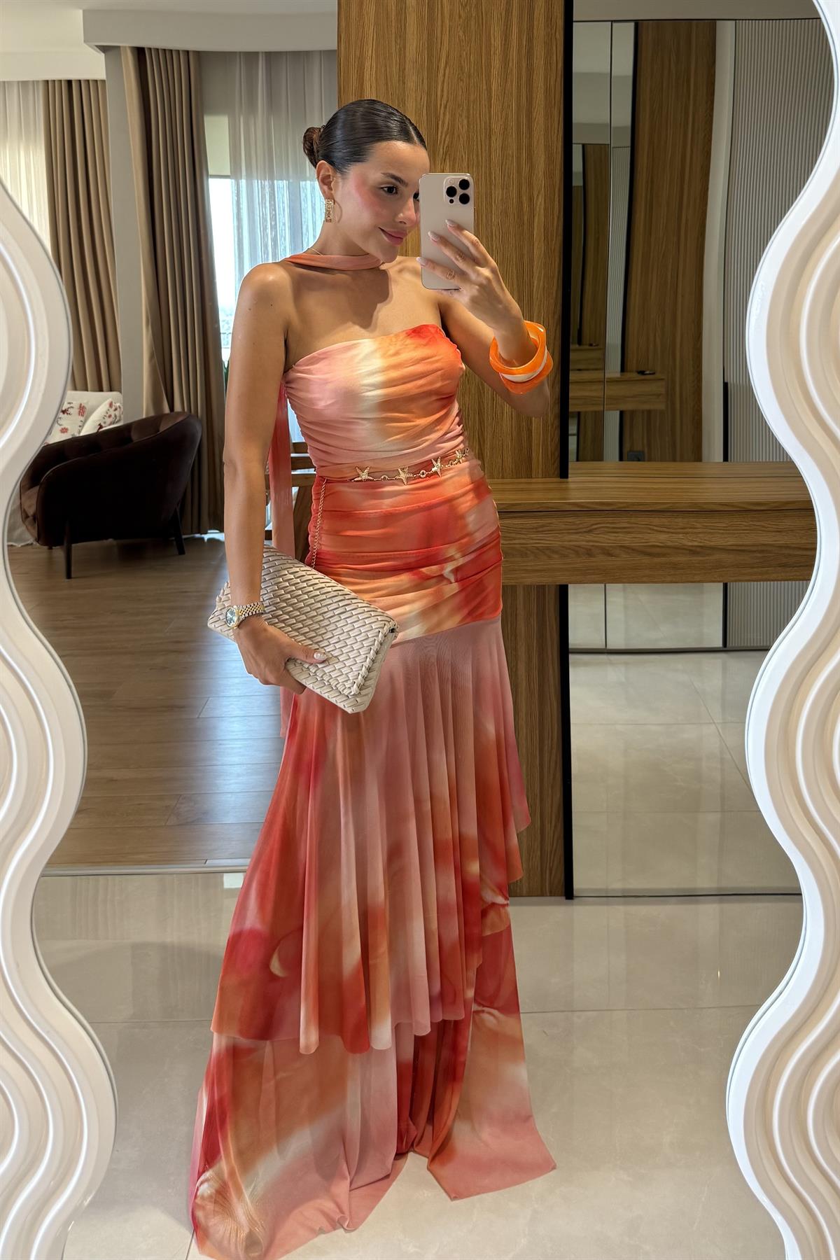 Vren Şal Detaylı Dökümlü Straplez Elbise