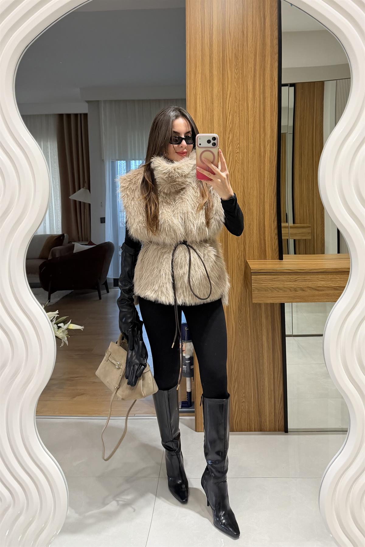 Wanda Vizon Kemerli Süveter Kürk