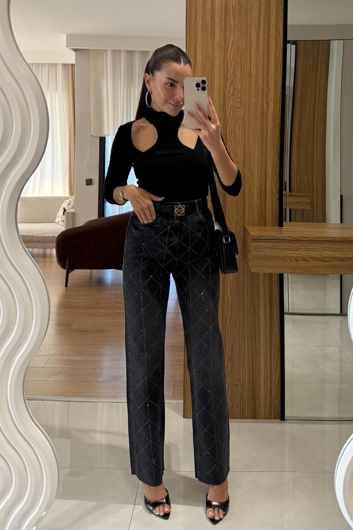 Wang Siyah Çapraz Taşlı Jean