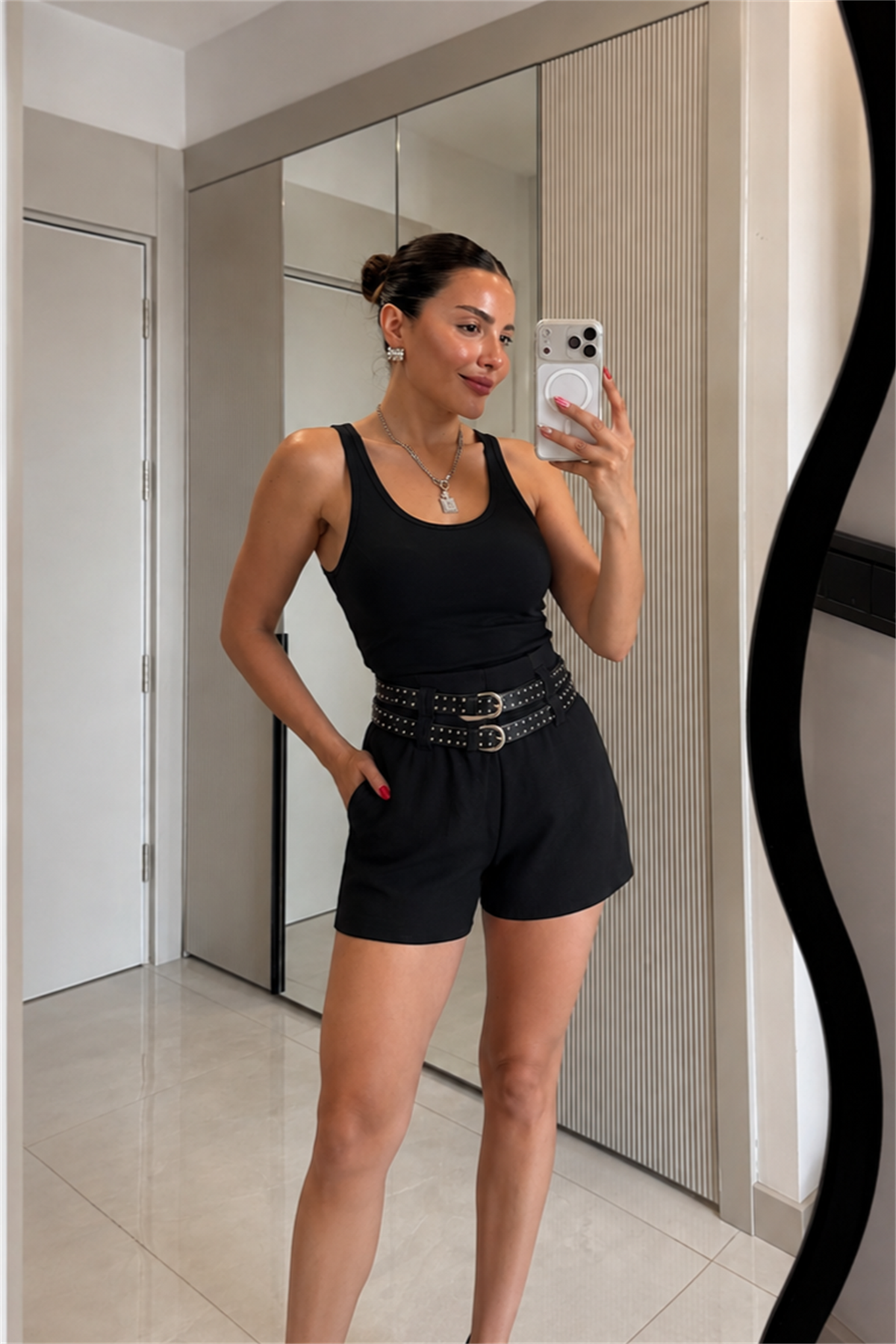 Weisa Siyah Çift Kemerli Şort