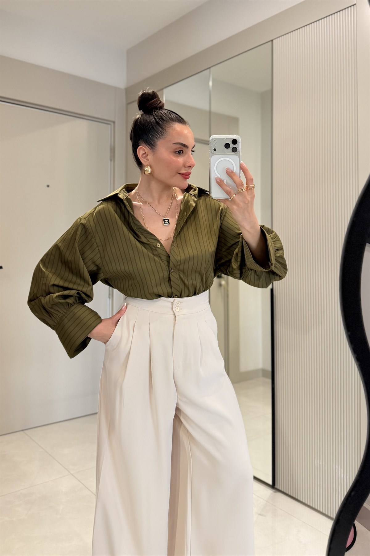 Weisman Haki Çizgili Modern Kesim Gömlek