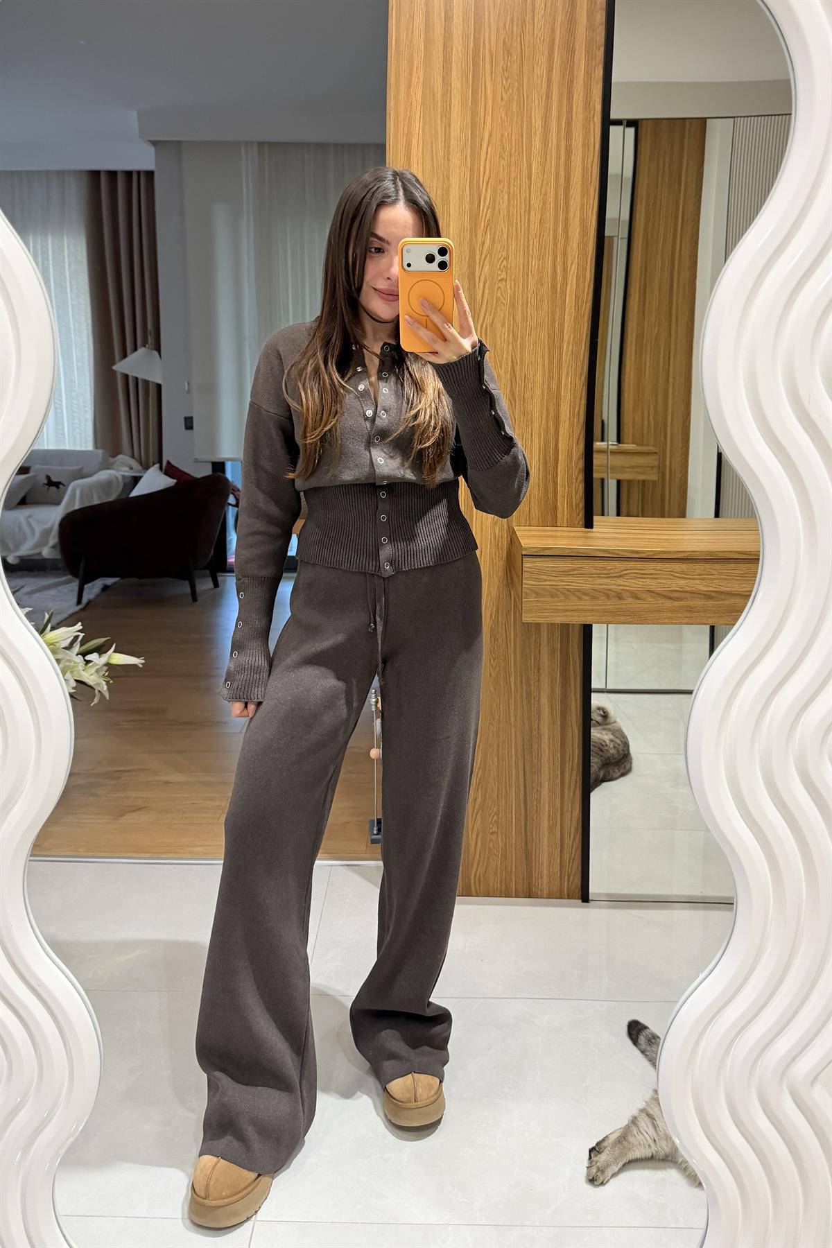 Welma Kahve Çıtçıt Düğmeli Triko Takım