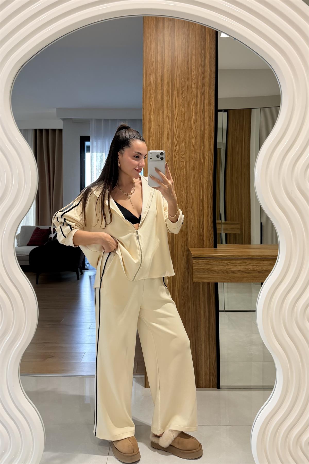 Wesley Bej Kenarı Şeritli Eşofman Takımı