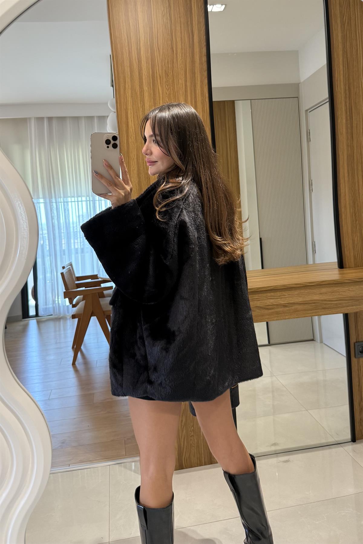 Winter Siyah Premium Peluş Kaban