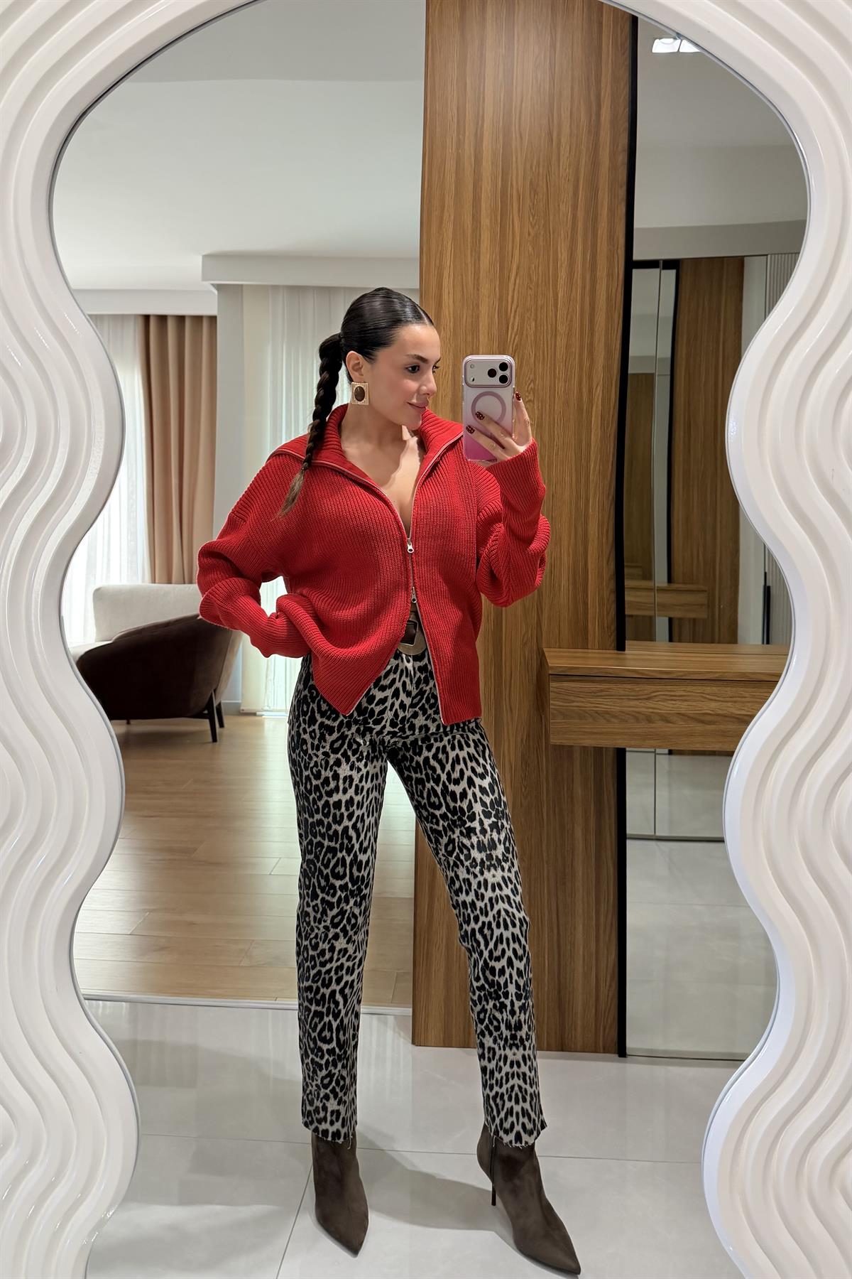 Wintri Kırmızı Fermuarlı Hırka