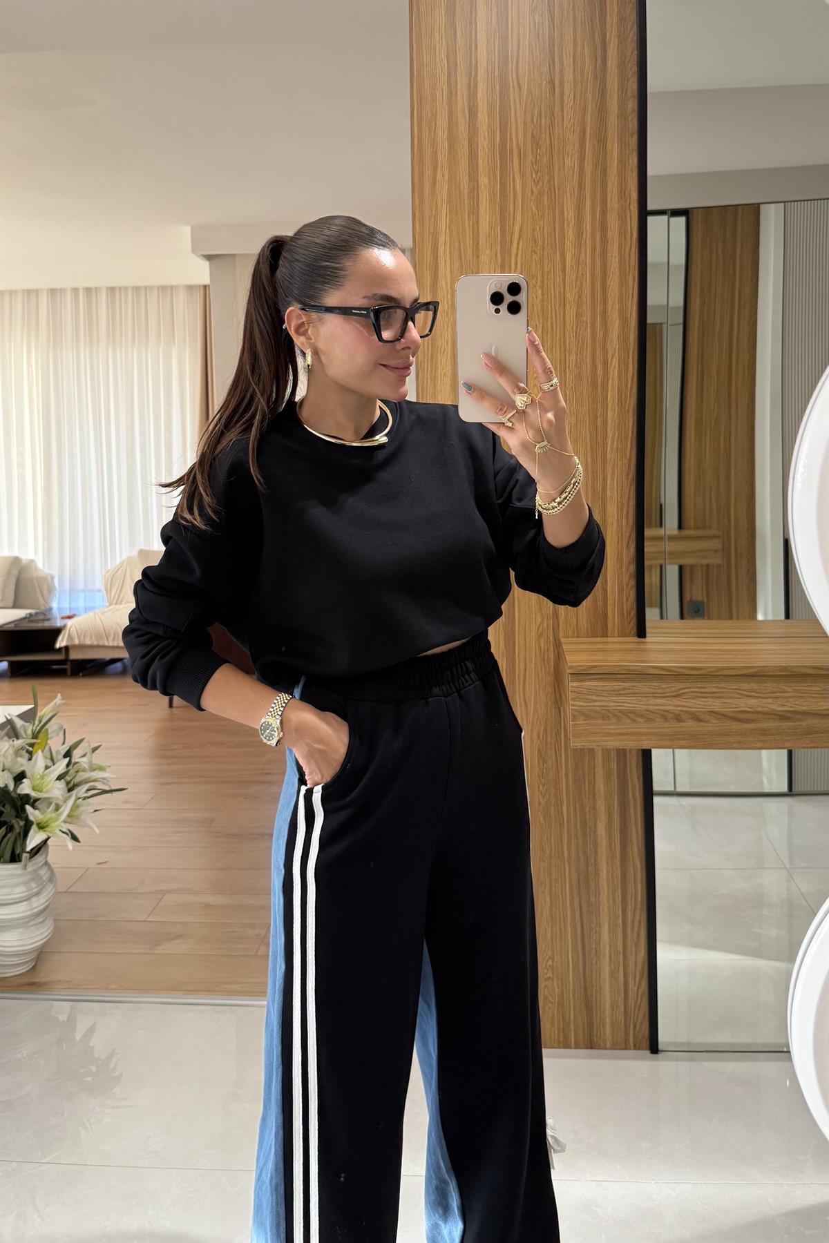 Wiola Siyah Kot Karışımlı Şerit Detaylı Takım