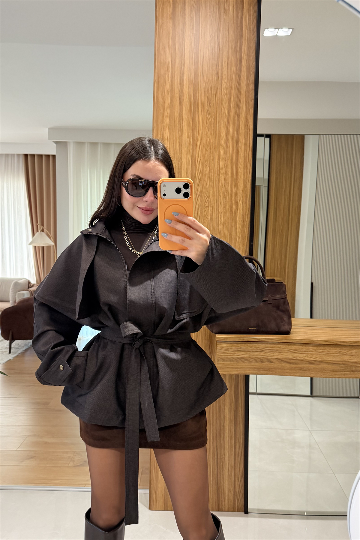 Wonder Kahve Tasarım Pelerinli Ceket