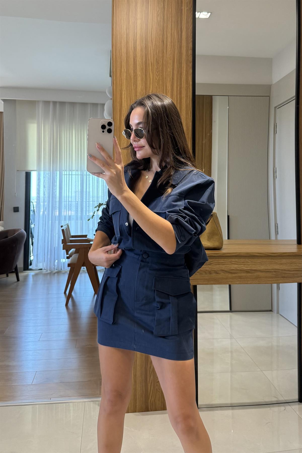 Yesenia Lacivert Gabardin Tensel Cepli Takım