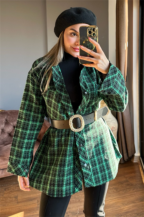 Yeşil kareli oduncu gömlek