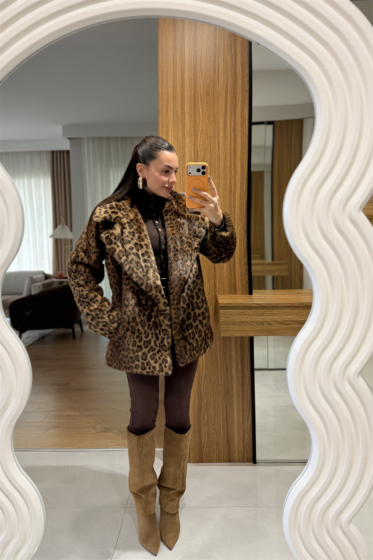 Yolanda Kahve Leopar Yakalı Kürk 
