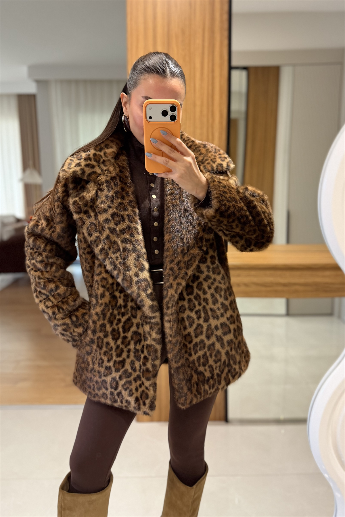 Yolanda Kahve Leopar Yakalı Kürk 