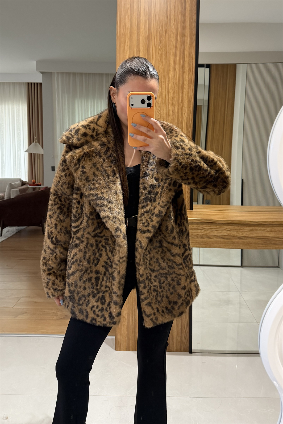 Yolanda Kaplan Desen Yakalı Kürk 