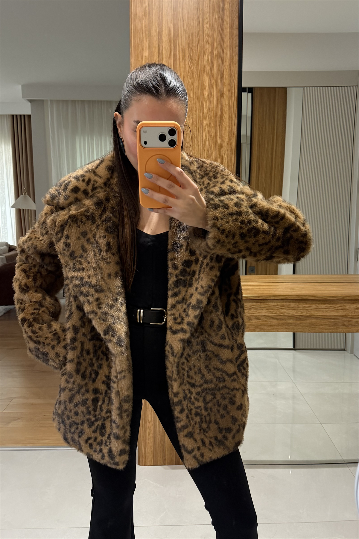 Yolanda Kaplan Desen Yakalı Kürk 