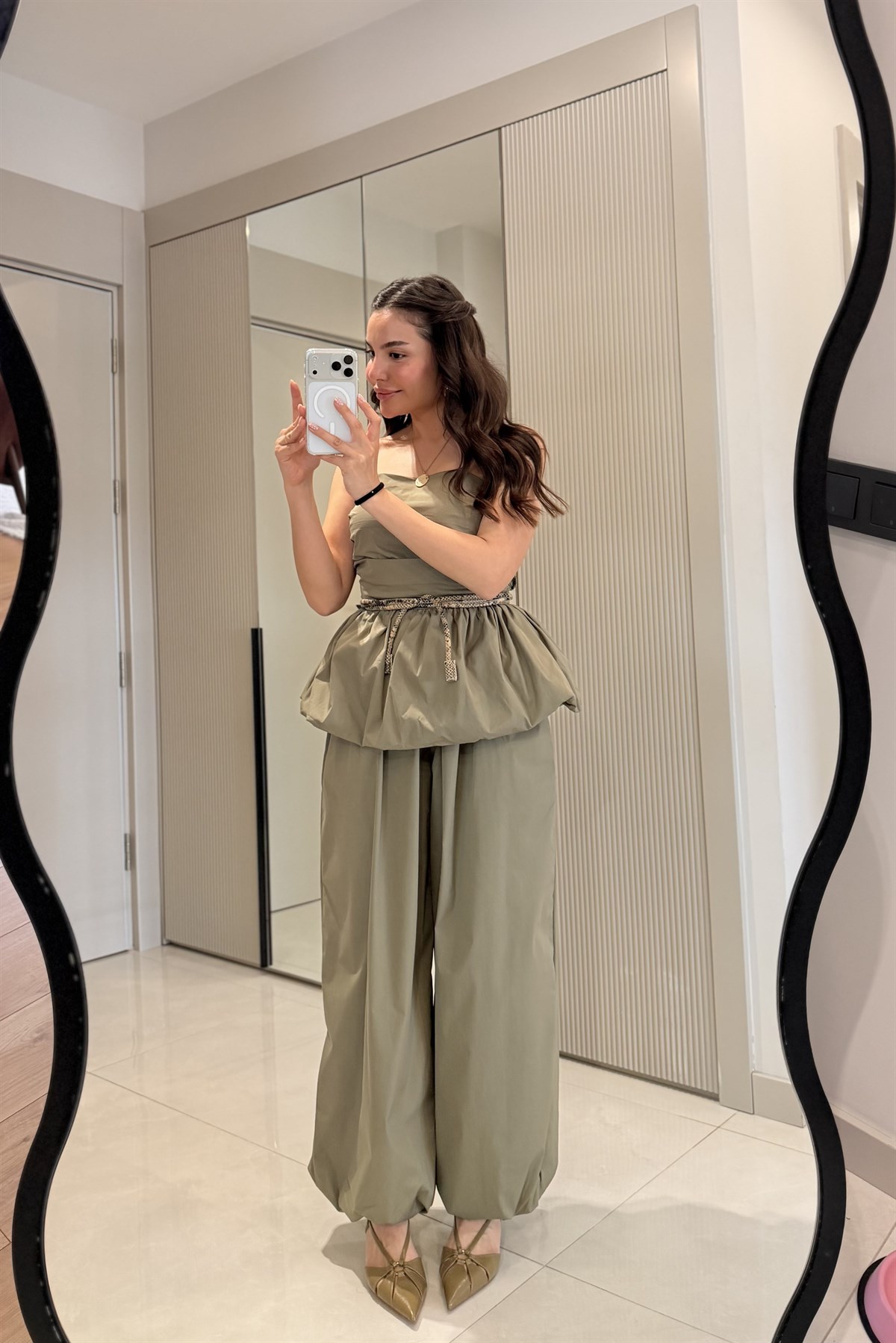 Yuliya Haki Straplez Balon Takım