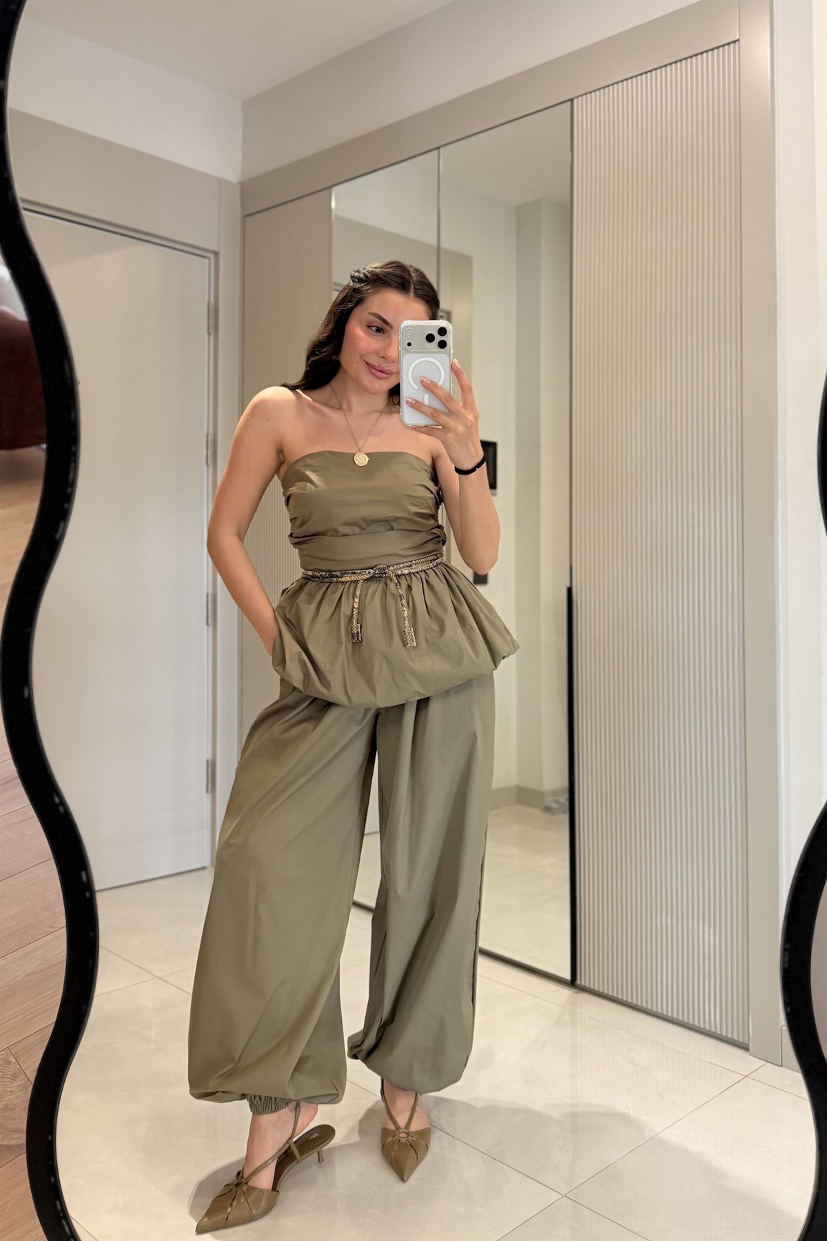 Yuliya Haki Straplez Balon Takım