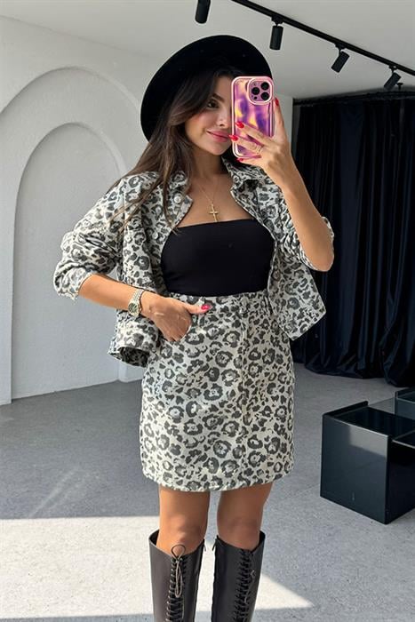 Yves Leopar Desen Etek