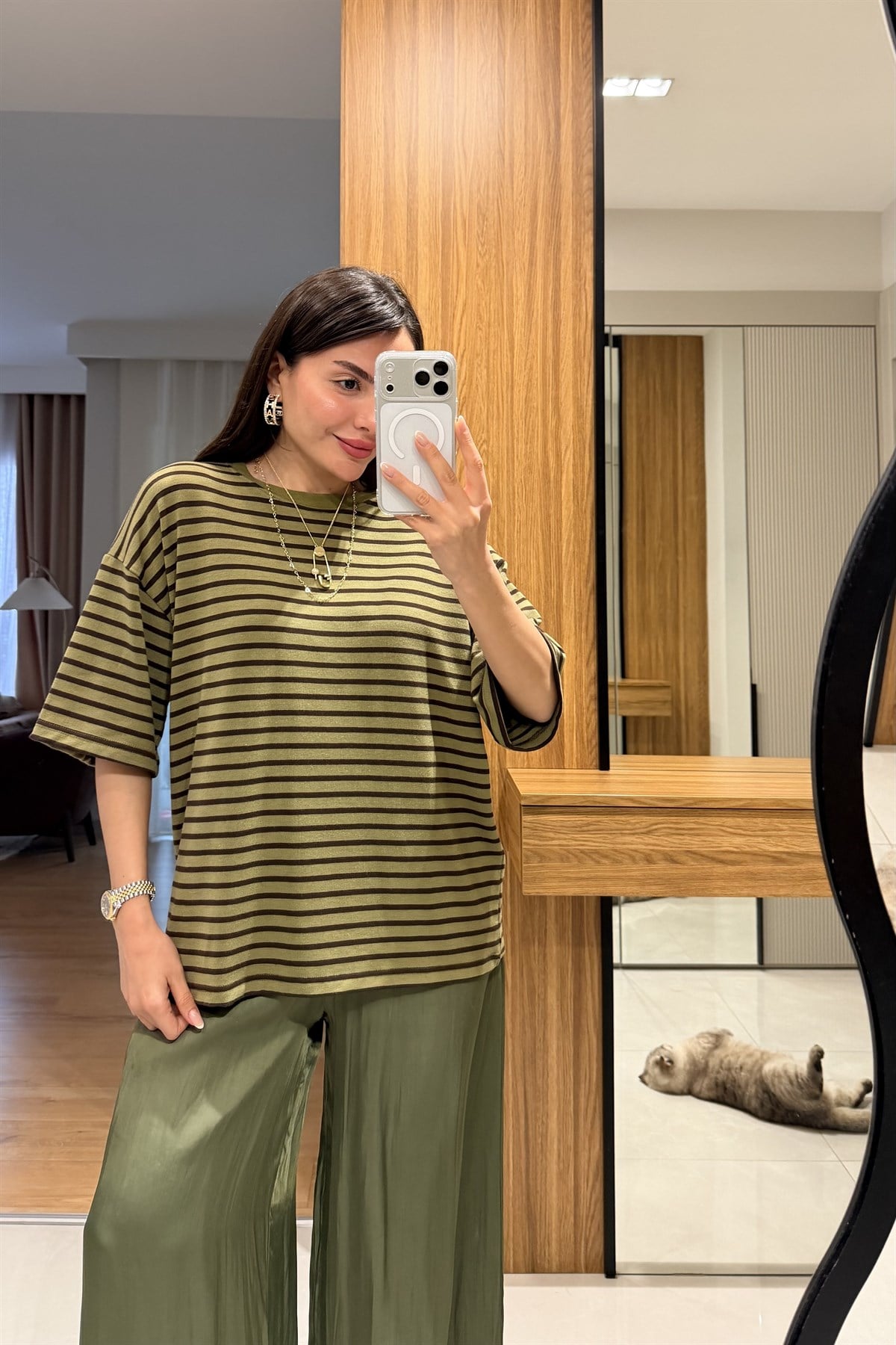 Zelda Haki Çizgili Oversize Tshirt