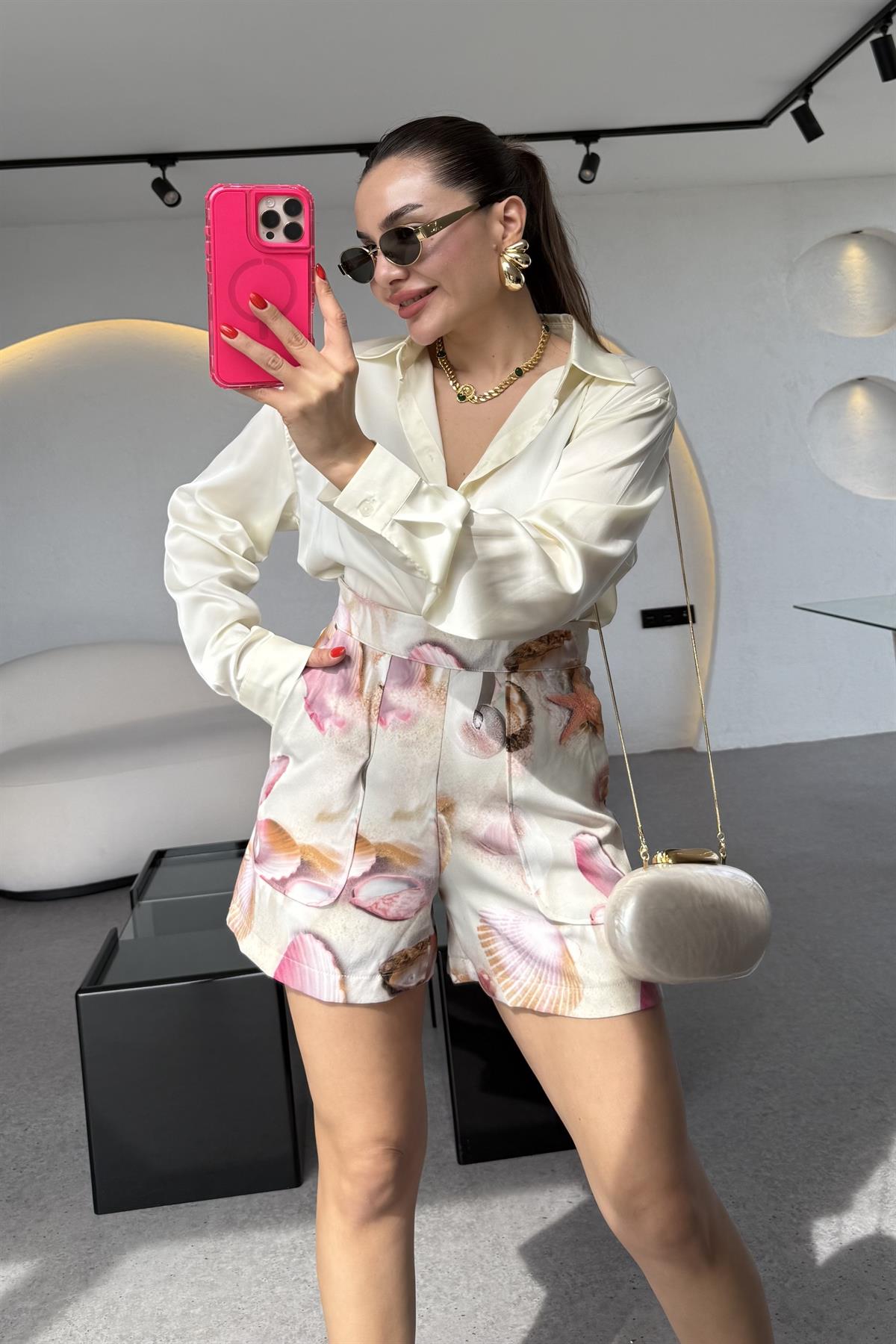 Zenya Koyu Krem Saten Gömlek 