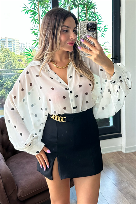 Zincir detaylı siyah şort etek