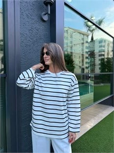 QULOVEYENİ GELENLER Beyaz Çizgili Basic Bluz