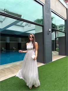 QULOVEYENİ GELENLERHalter Yaka Taş Astarlı Elbise