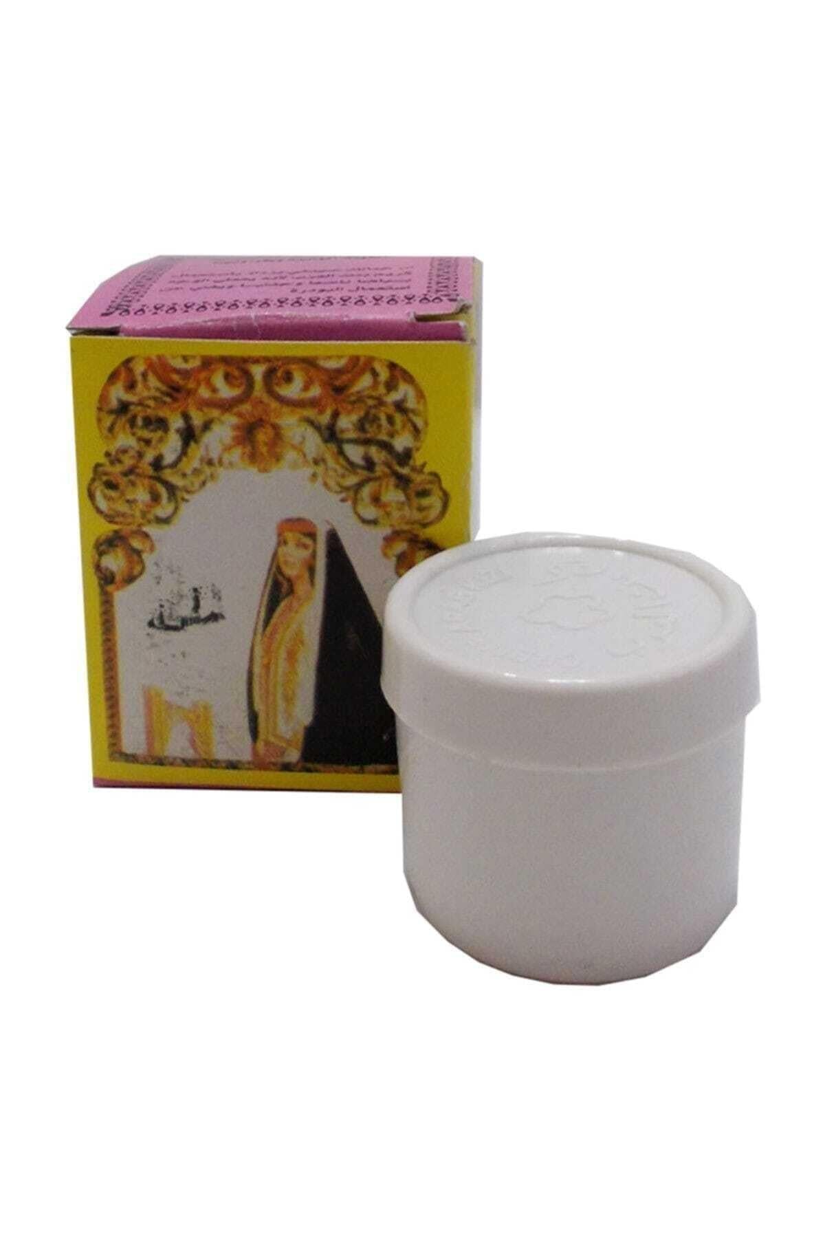 arap-arap-kizi-leke-kremi-pembe-kutu-1-a17d71.jpg