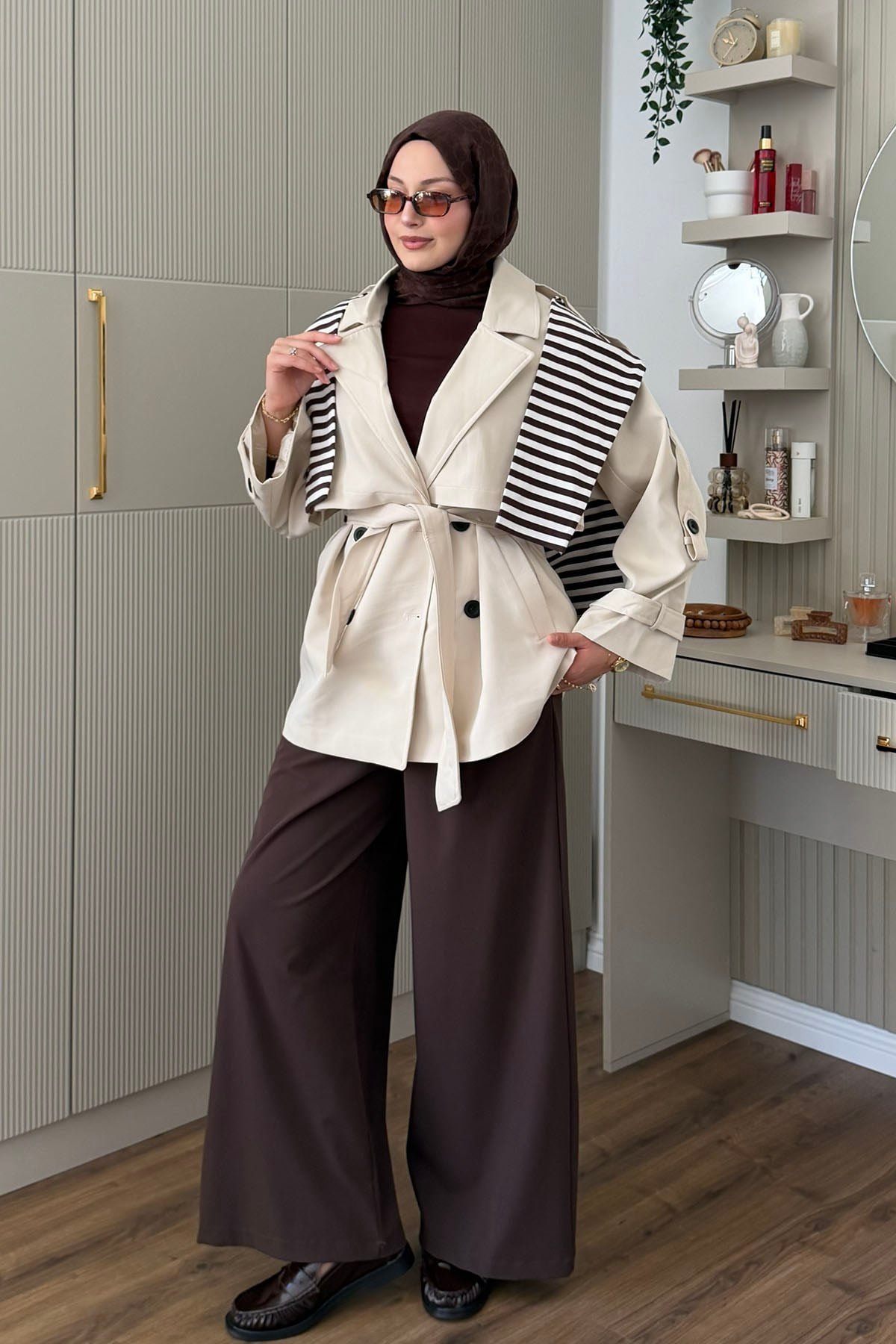 Apolet Detaylı Oversize Kısa Trençkot-TAŞ