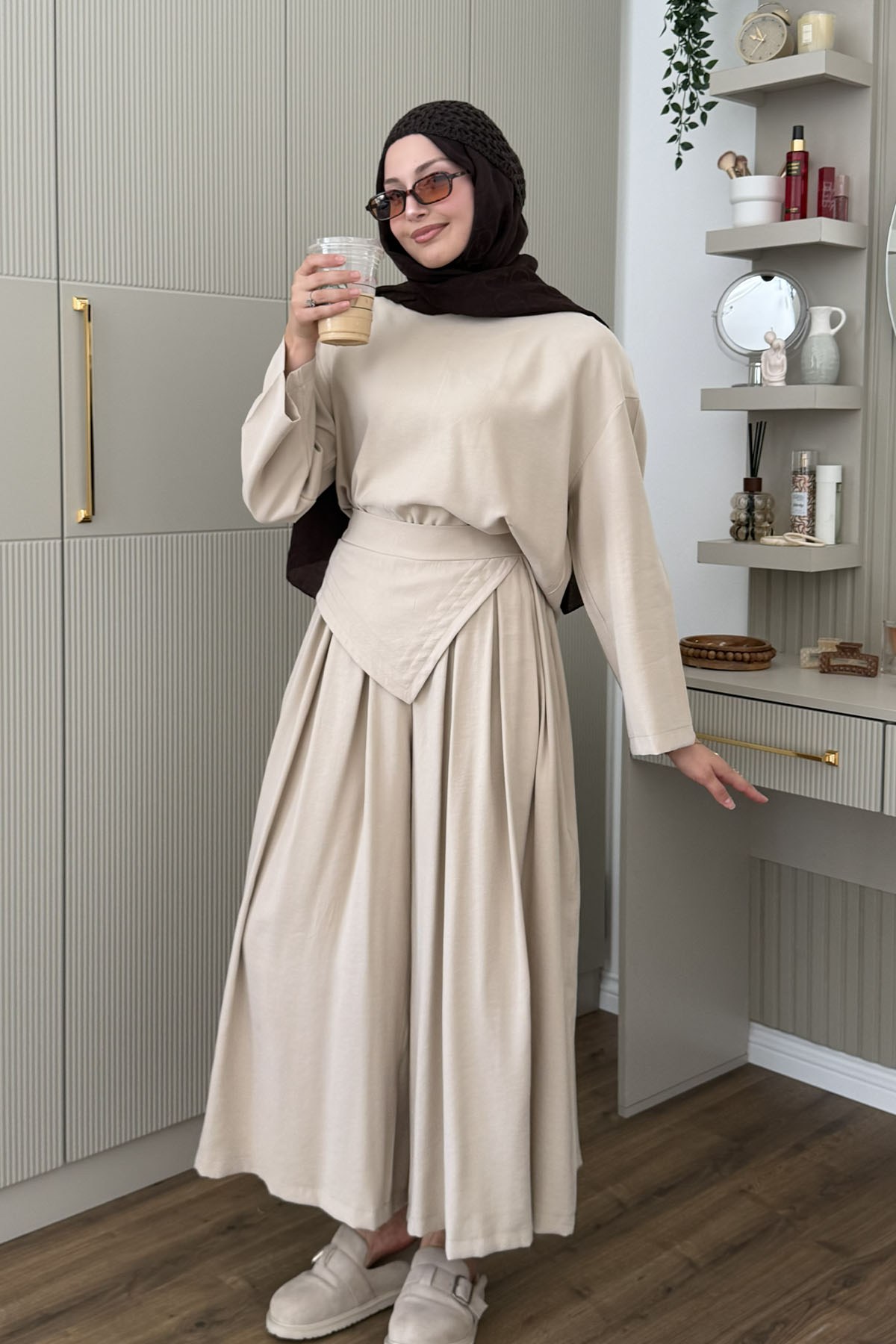 Asimetrik Kuşak Detaylı Tesettür Pantolon Takım-TAŞ