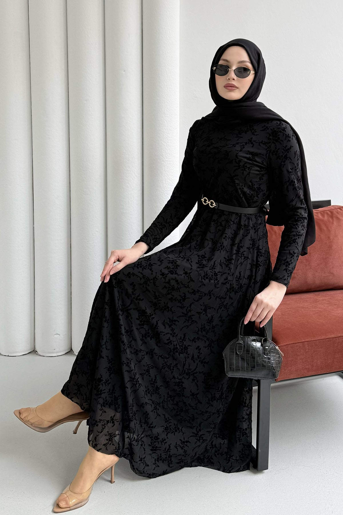 Astarlı Flok Baskılı Tesettür Elbise-SİYAH