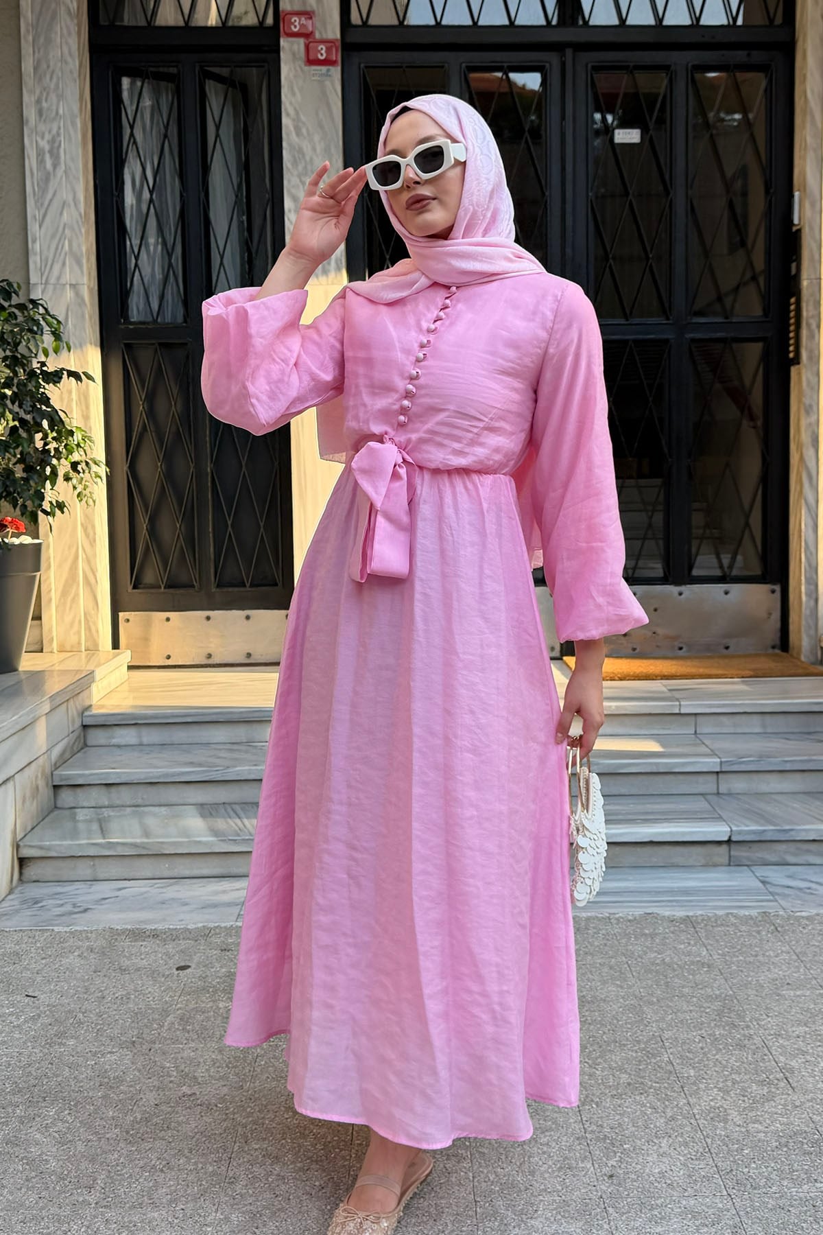 Bağlama Detaylı Balon Kol Tesettür Elbise-PEMBE