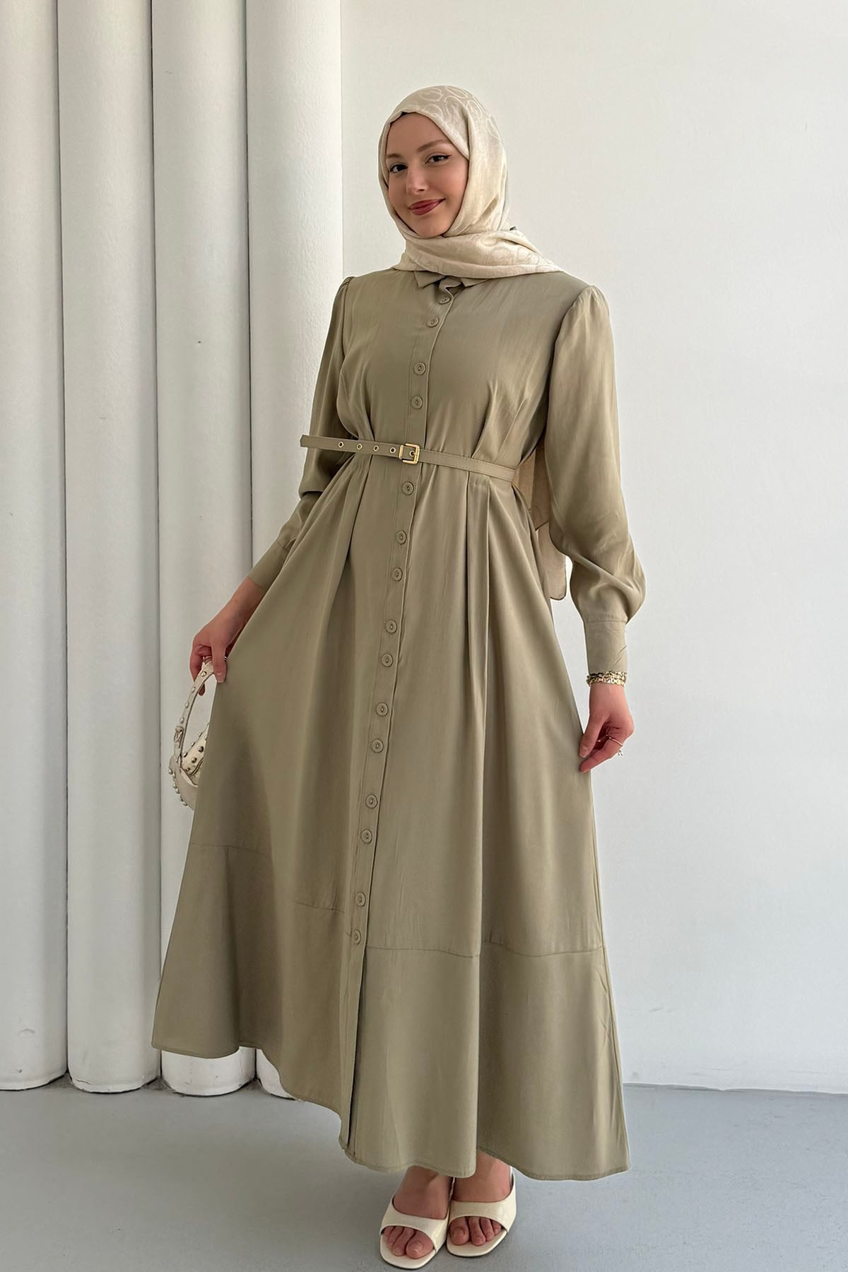 Bel Pens Detaylı Boydan Düğmeli Tesettür Elbise-MİNT YEŞİLİ