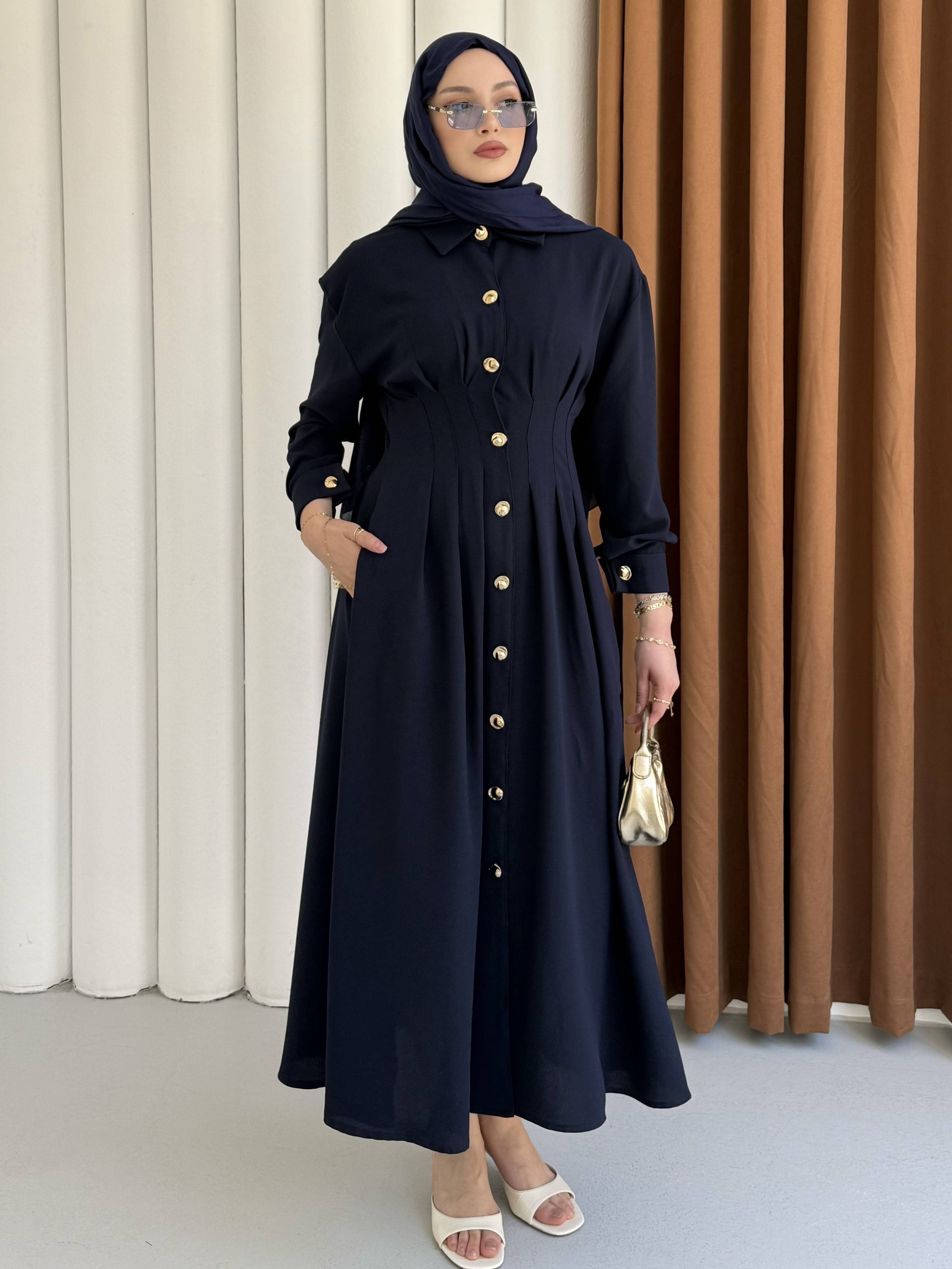 Bel Sason Detaylı Ön Düğmeli Tensel Tesettür Elbise-LACİVERT