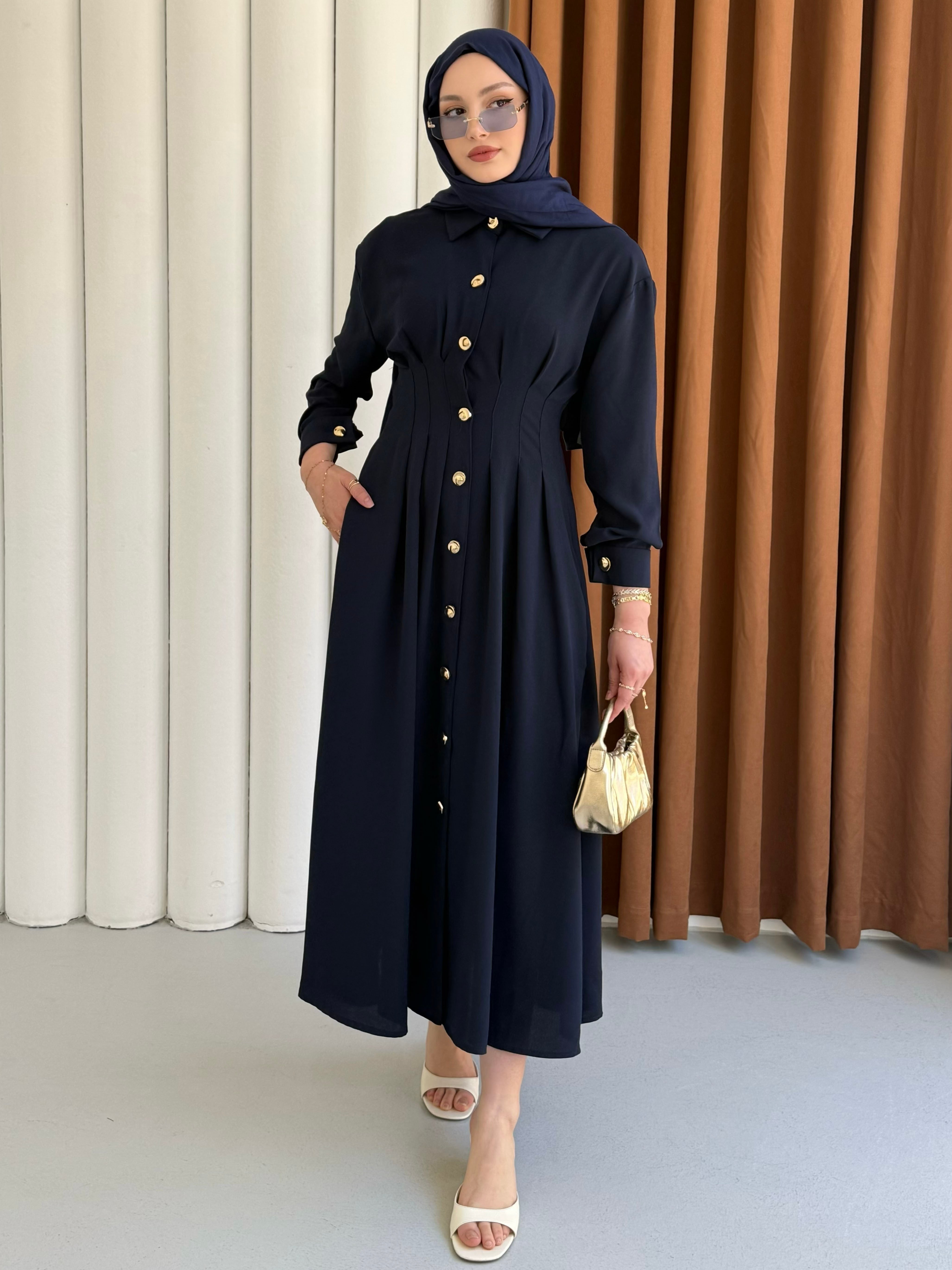 Bel Sason Detaylı Ön Düğmeli Tensel Tesettür Elbise-LACİVERT